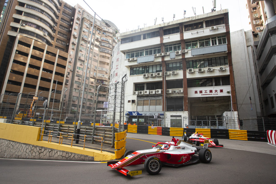 SJM Theodore PREMA Racing claims Pole for Macau Formula 4 Qualifying Race